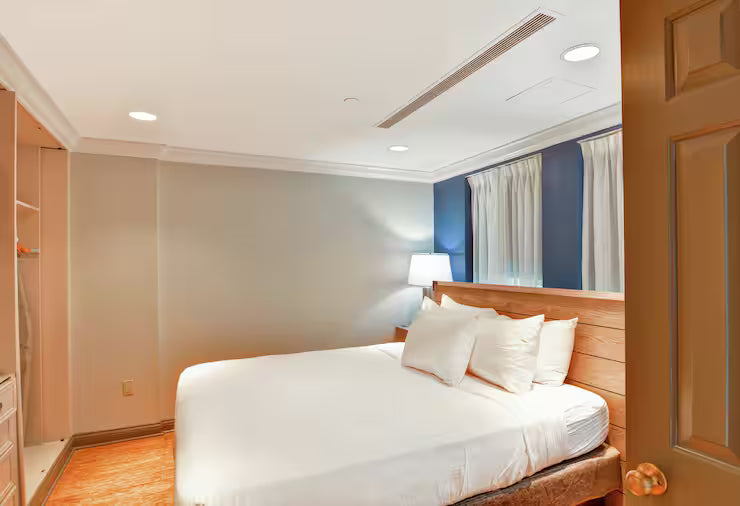 The Cincinnatian Hotel : PRESIDENTIAL SUITE